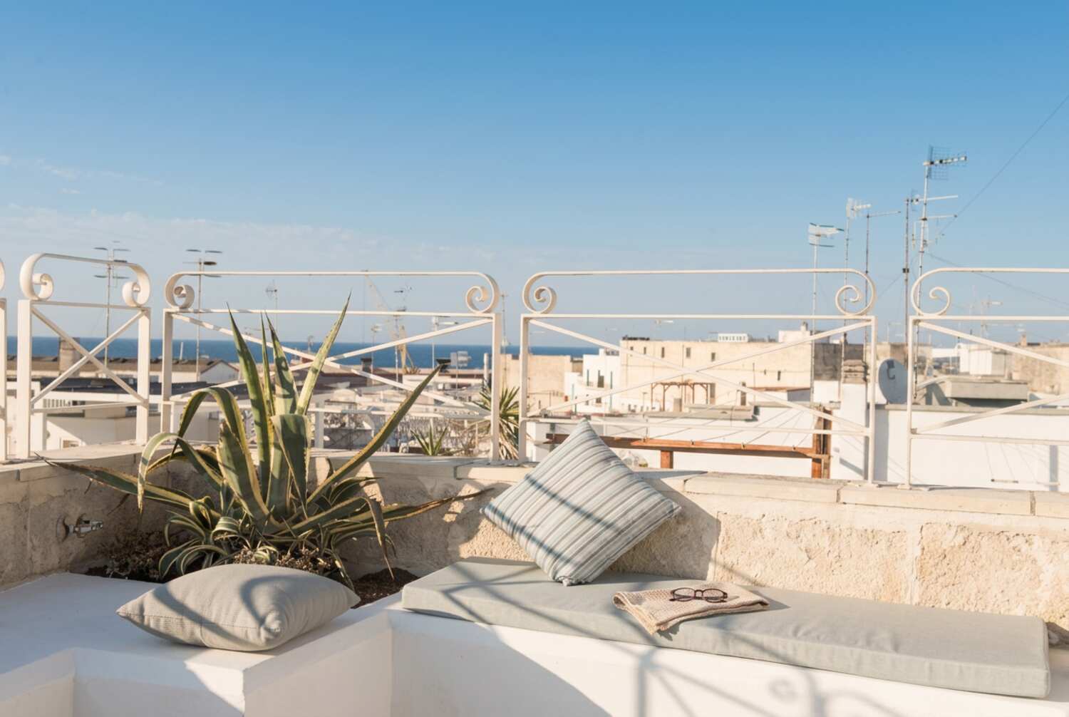 Dimora Pietrabianca, Monopoli - rooftop terrace in the historic centre